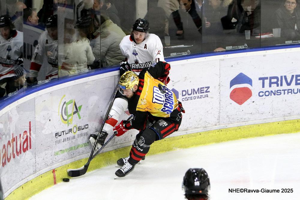Nice 3 - 0 Chamonix 