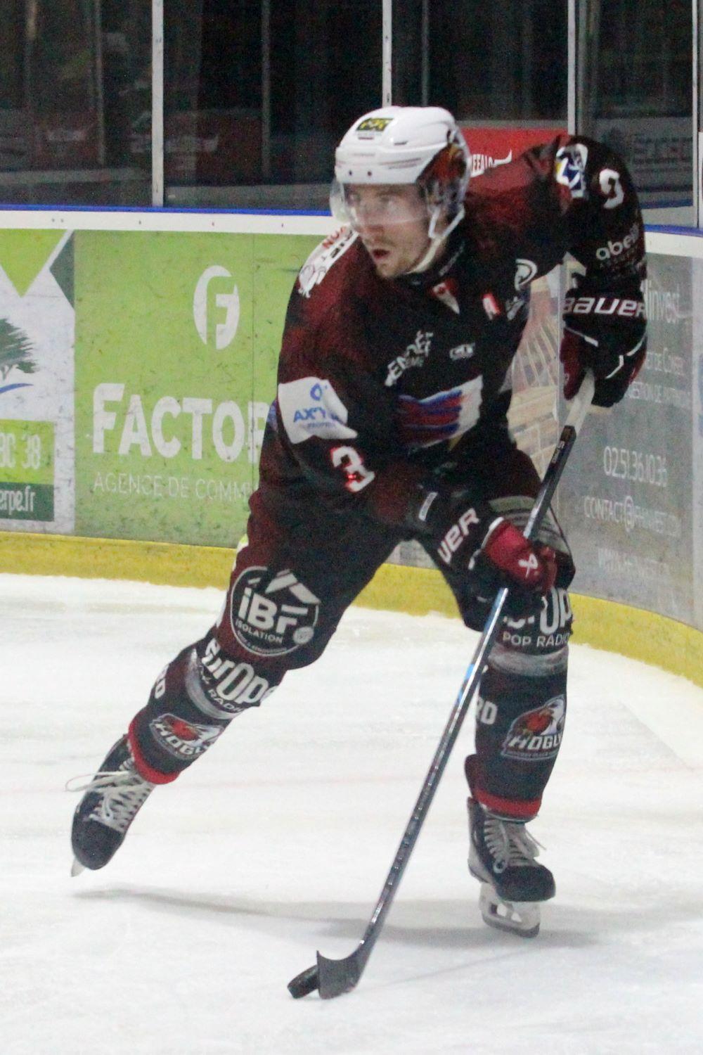 La Roche-sur-Yon 3 - 7 Valence