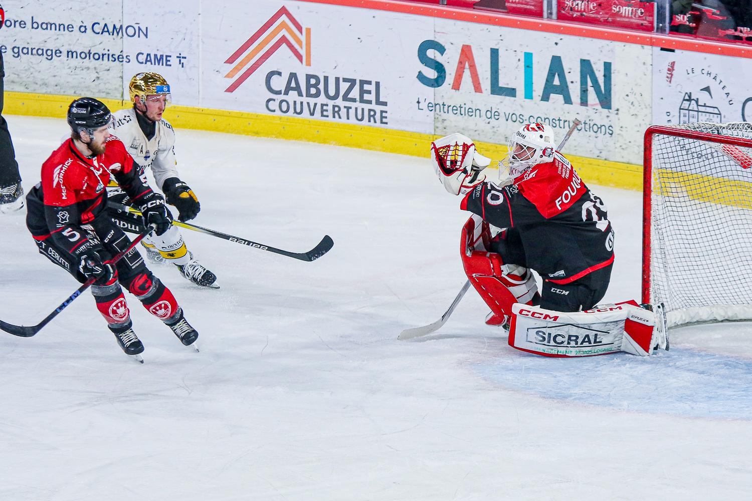 Amiens  2 - 3 Rouen