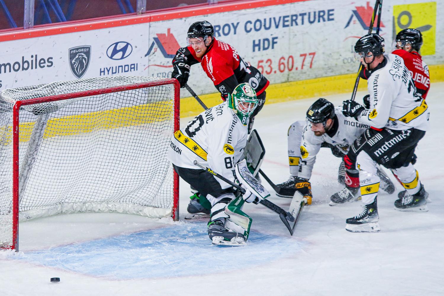 Amiens  2 - 3 Rouen