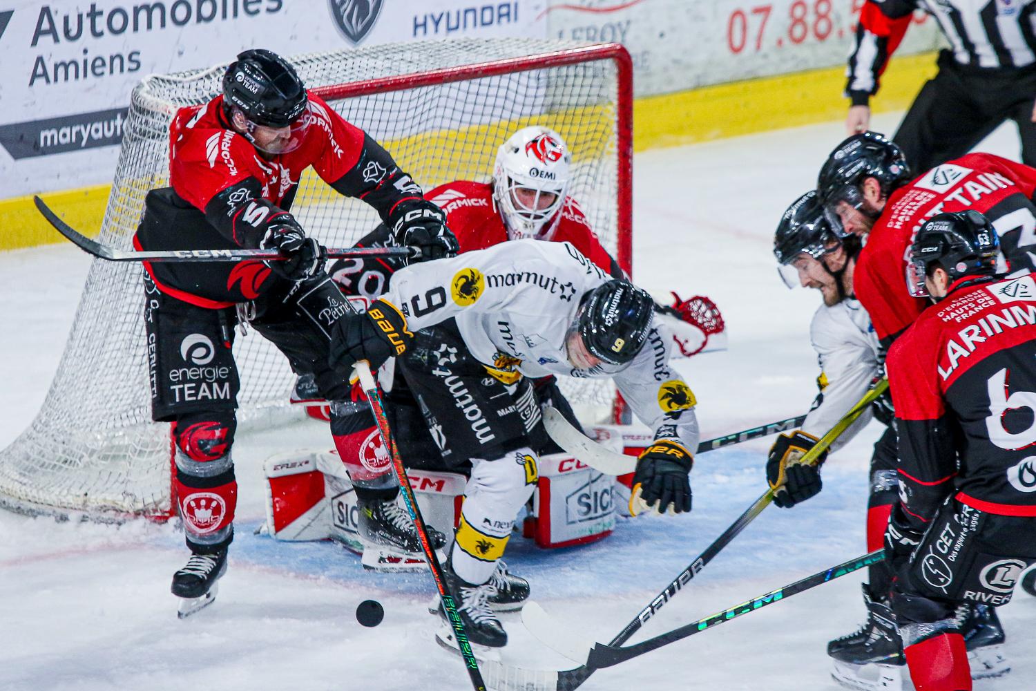 Amiens  2 - 3 Rouen