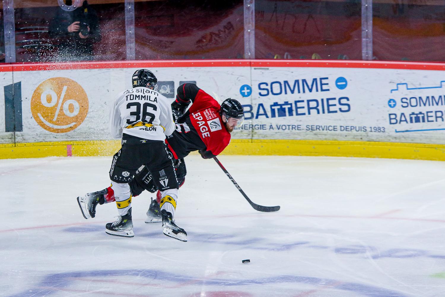 Amiens  2 - 3 Rouen