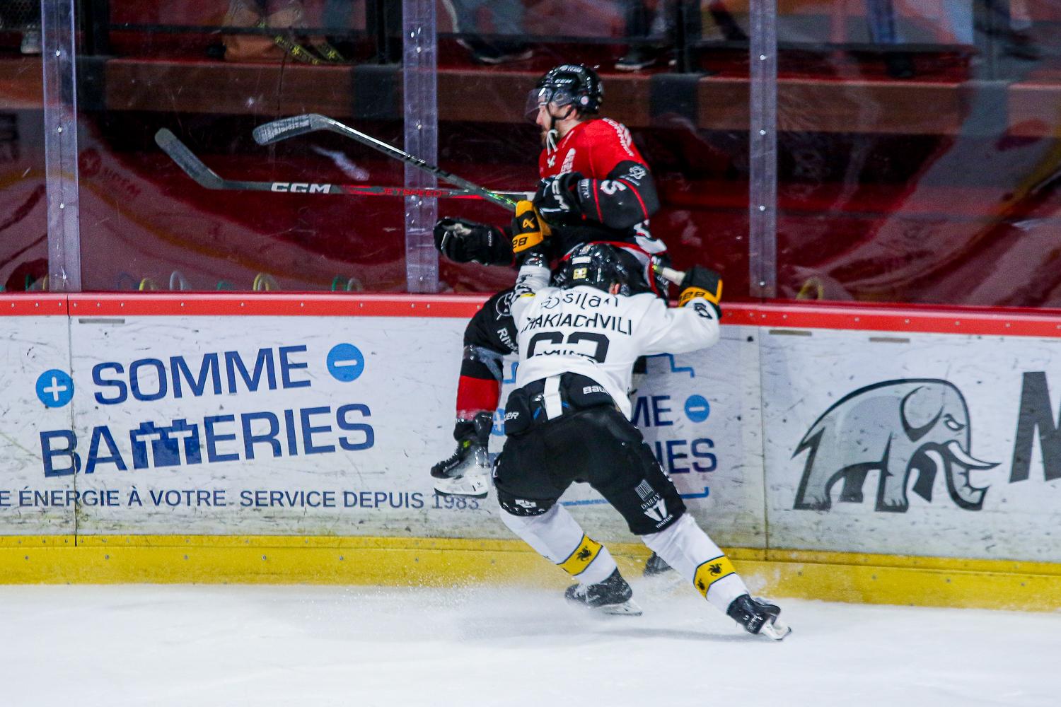 Amiens  2 - 3 Rouen