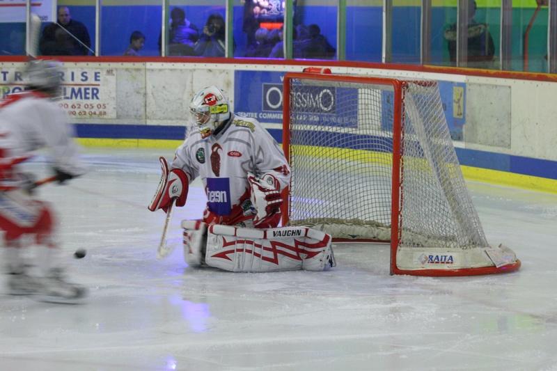 Avignon 4 - 2 Annecy