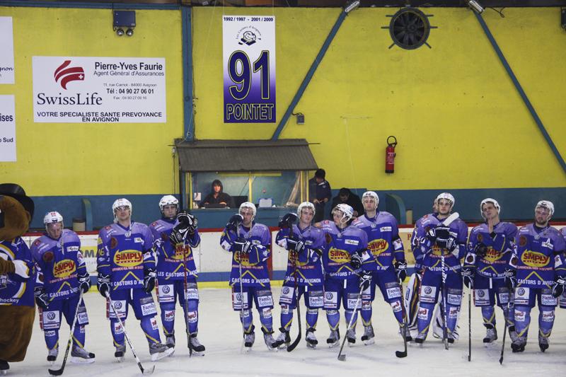 Avignon 4 - 2 Annecy