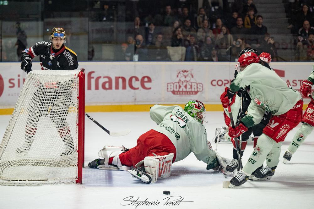 Bordeaux 5 - 4 Cergy-Pontoise