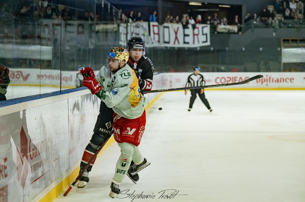 Bordeaux 5 - 4 Cergy-Pontoise