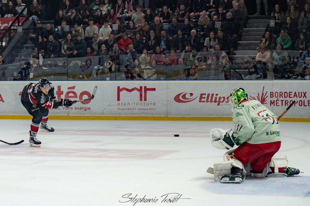 Bordeaux 5 - 4 Cergy-Pontoise