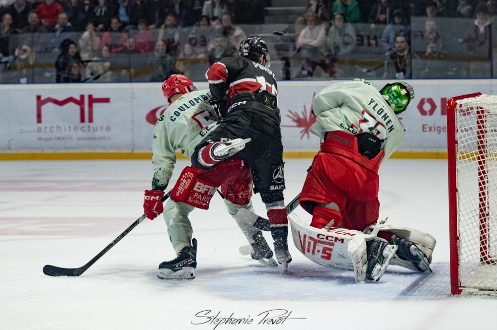 Bordeaux 5 - 4 Cergy-Pontoise