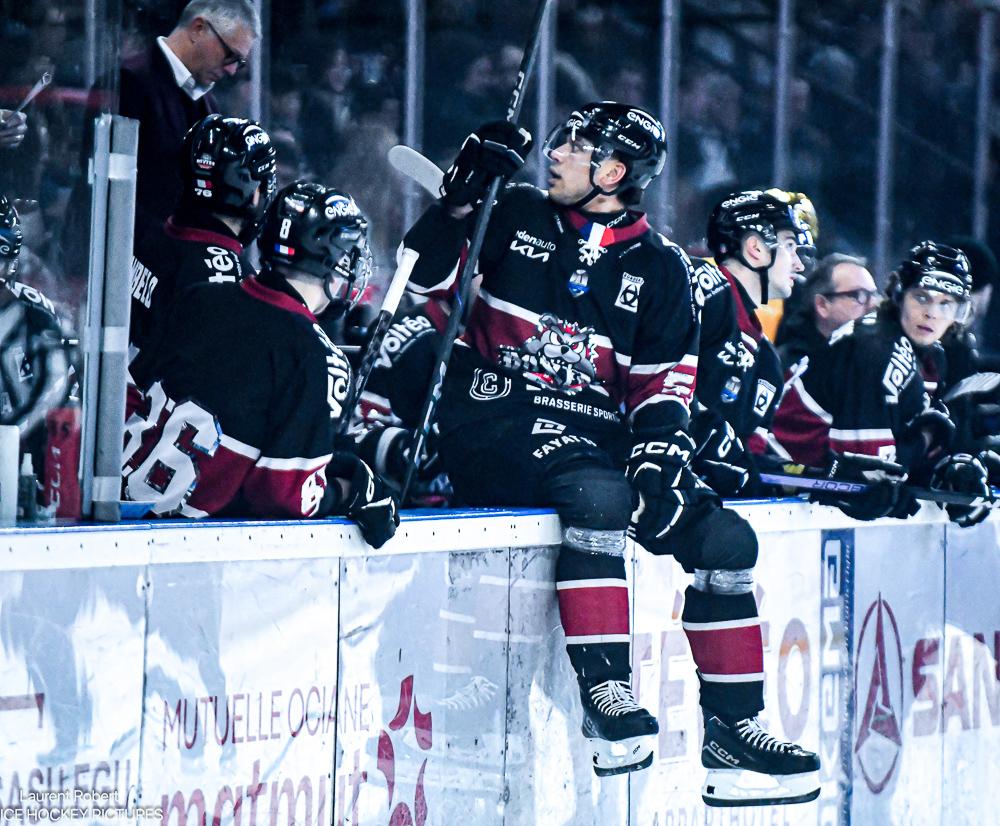 Bordeaux 5 - 4 Cergy-Pontoise