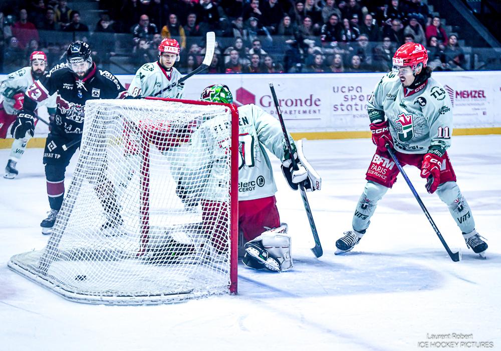 Bordeaux 5 - 4 Cergy-Pontoise