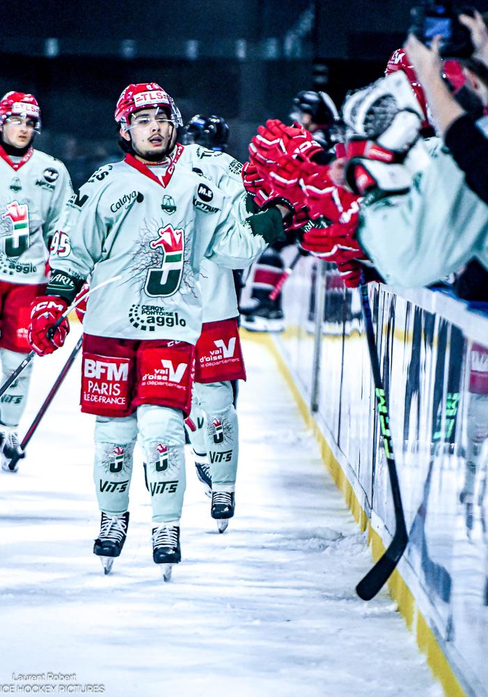 Bordeaux 5 - 4 Cergy-Pontoise