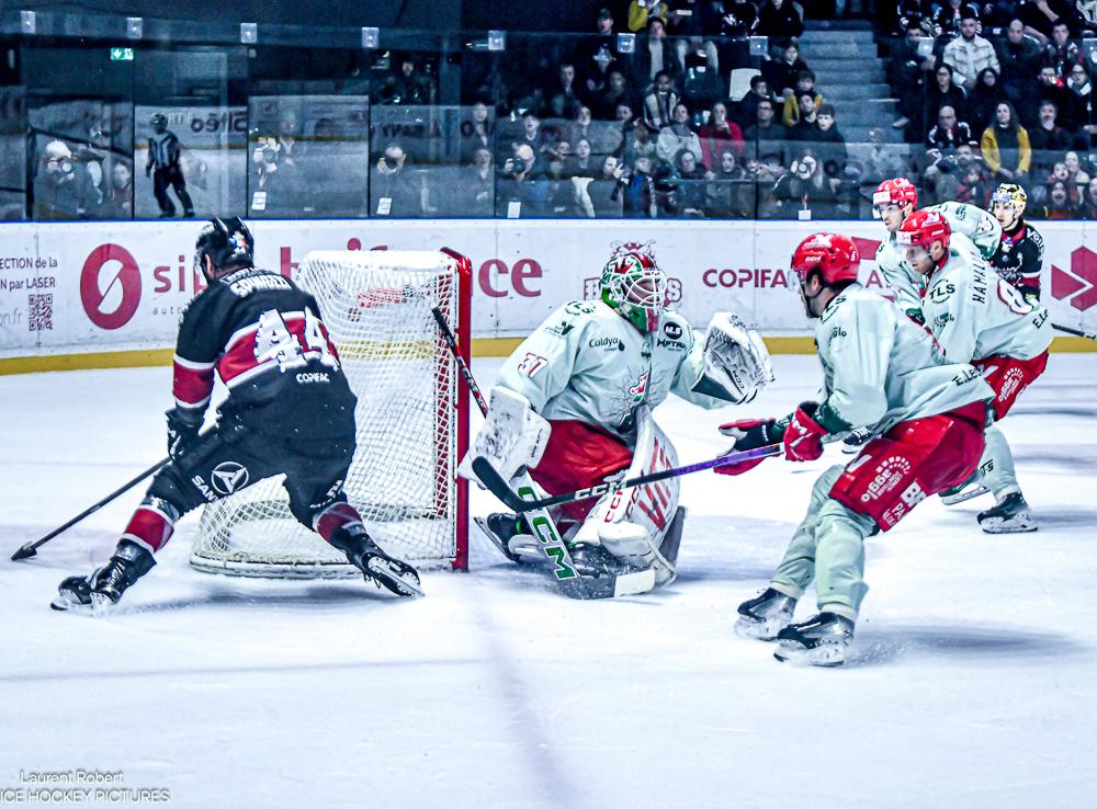 Bordeaux 5 - 4 Cergy-Pontoise