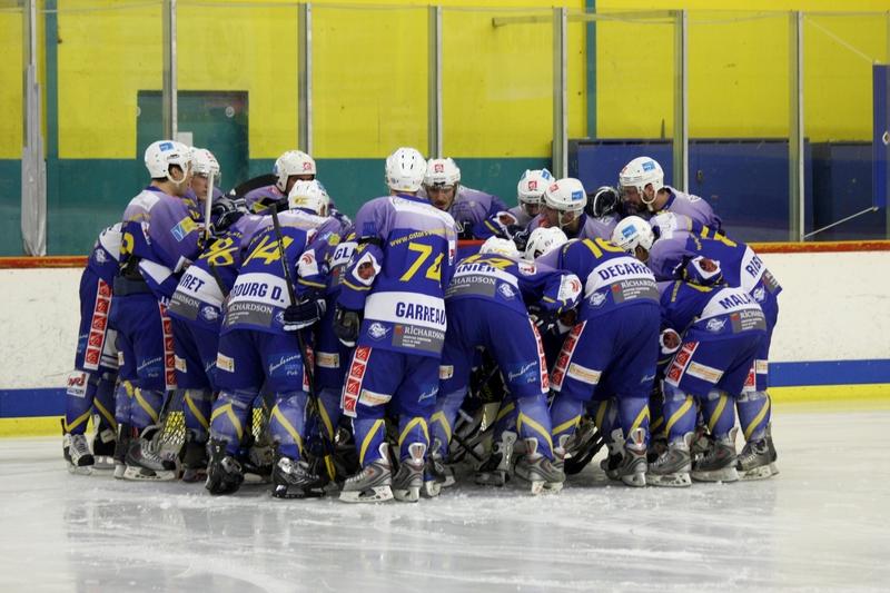 Avignon 4 - 2 Annecy