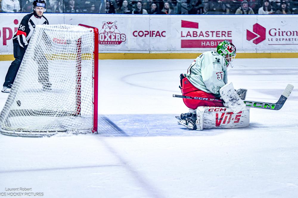 Bordeaux 5 - 4 Cergy-Pontoise