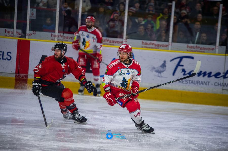 Chamonix  6 - 2 Grenoble 