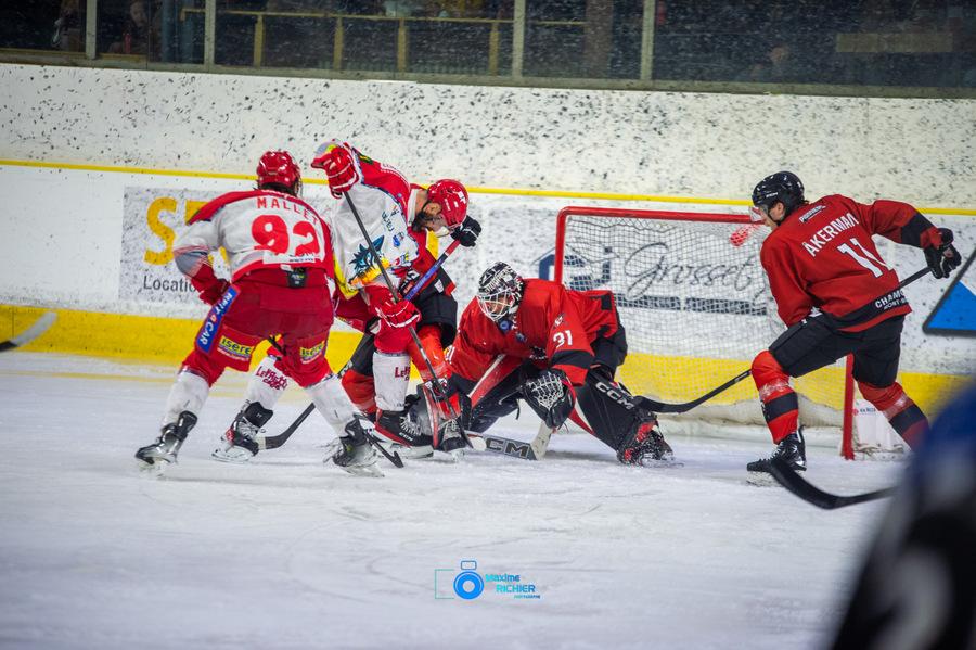 Chamonix  6 - 2 Grenoble 