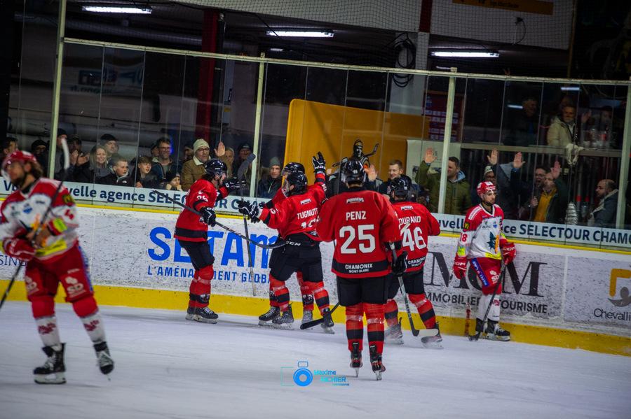 Chamonix  6 - 2 Grenoble 