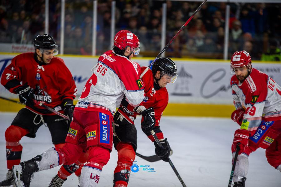 Chamonix  6 - 2 Grenoble 