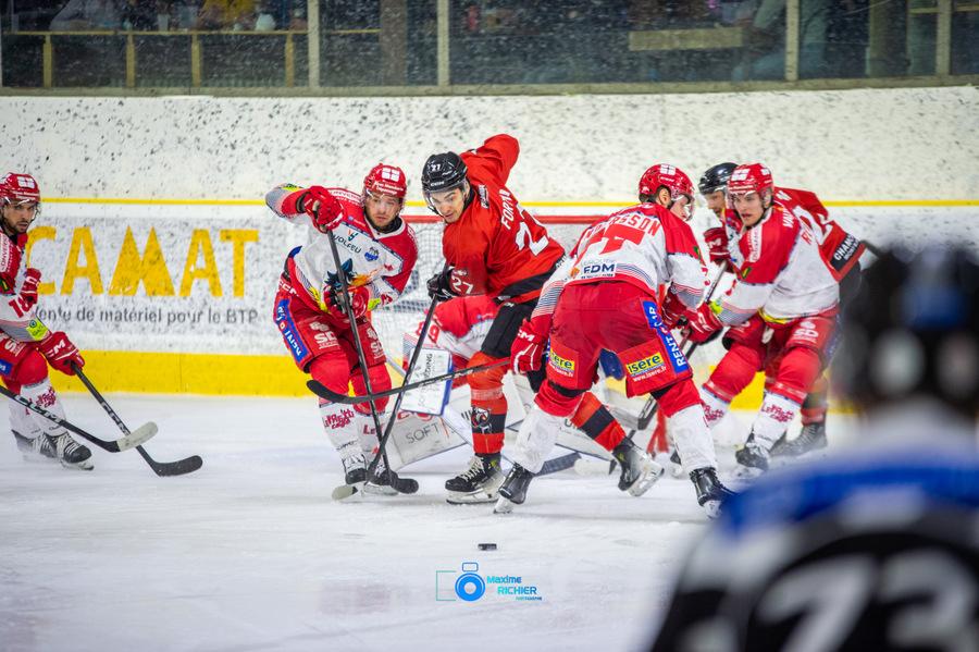 Chamonix  6 - 2 Grenoble 