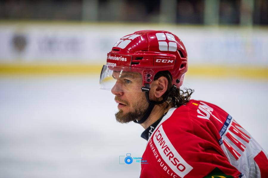 Chamonix  6 - 2 Grenoble 