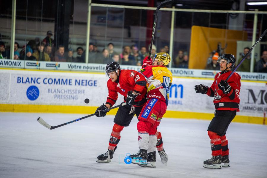 Chamonix  6 - 2 Grenoble 