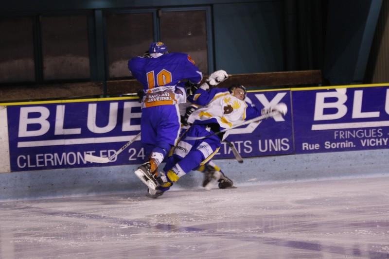 Clermont-Ferrand 7 - 4 Champigny-sur-Marne