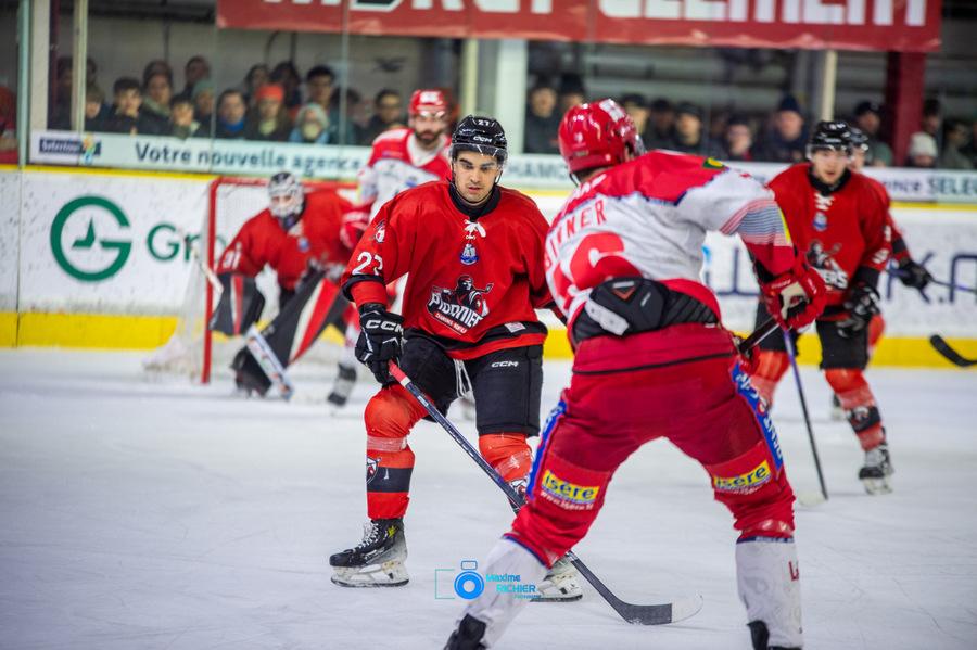Chamonix  6 - 2 Grenoble 