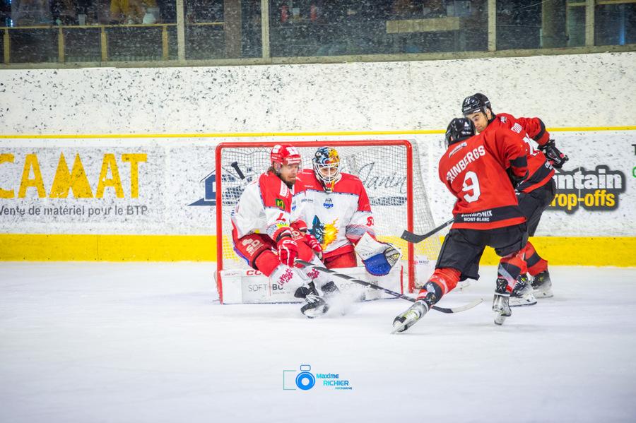 Chamonix  6 - 2 Grenoble 