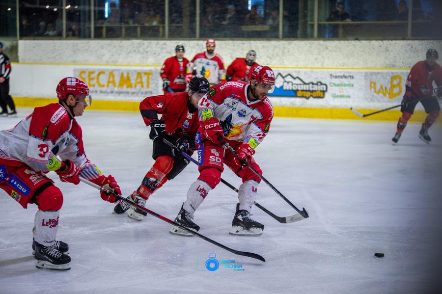Chamonix  6 - 2 Grenoble 