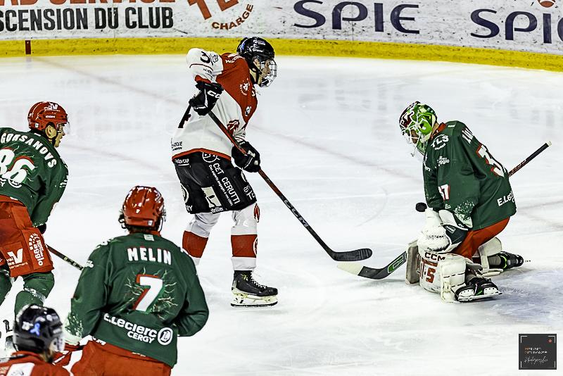 Cergy-Pontoise 4 - 5 Amiens 