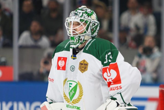 Photo hockey match Zürich - Karlstad le 18/02/2025