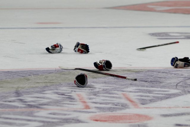 Photo hockey match Zürich - Karlstad le 18/02/2025