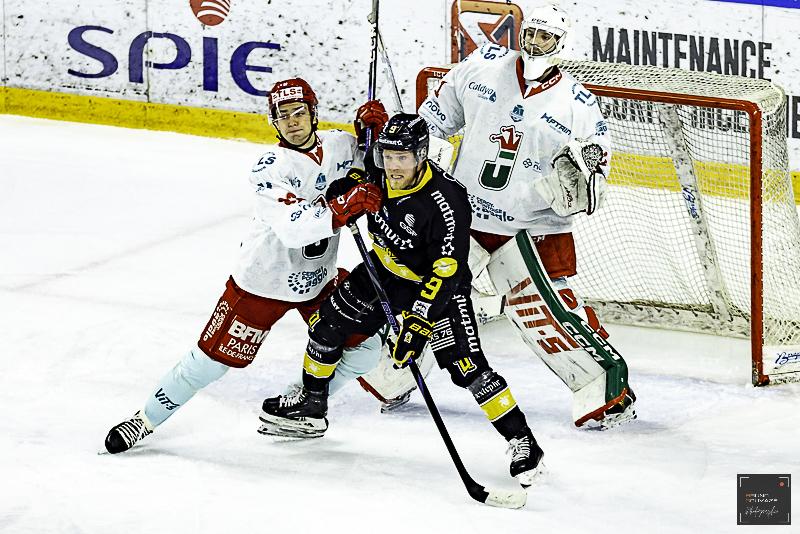 Cergy-Pontoise 3 - 6 Rouen