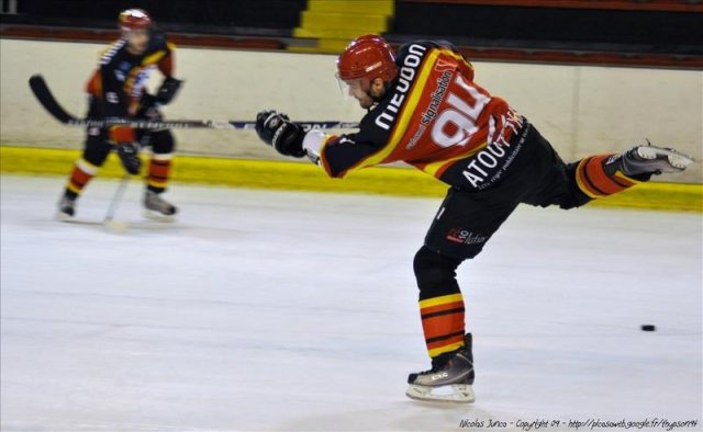 Photo hockey match Meudon - Paris (FV) le 07/11/2009