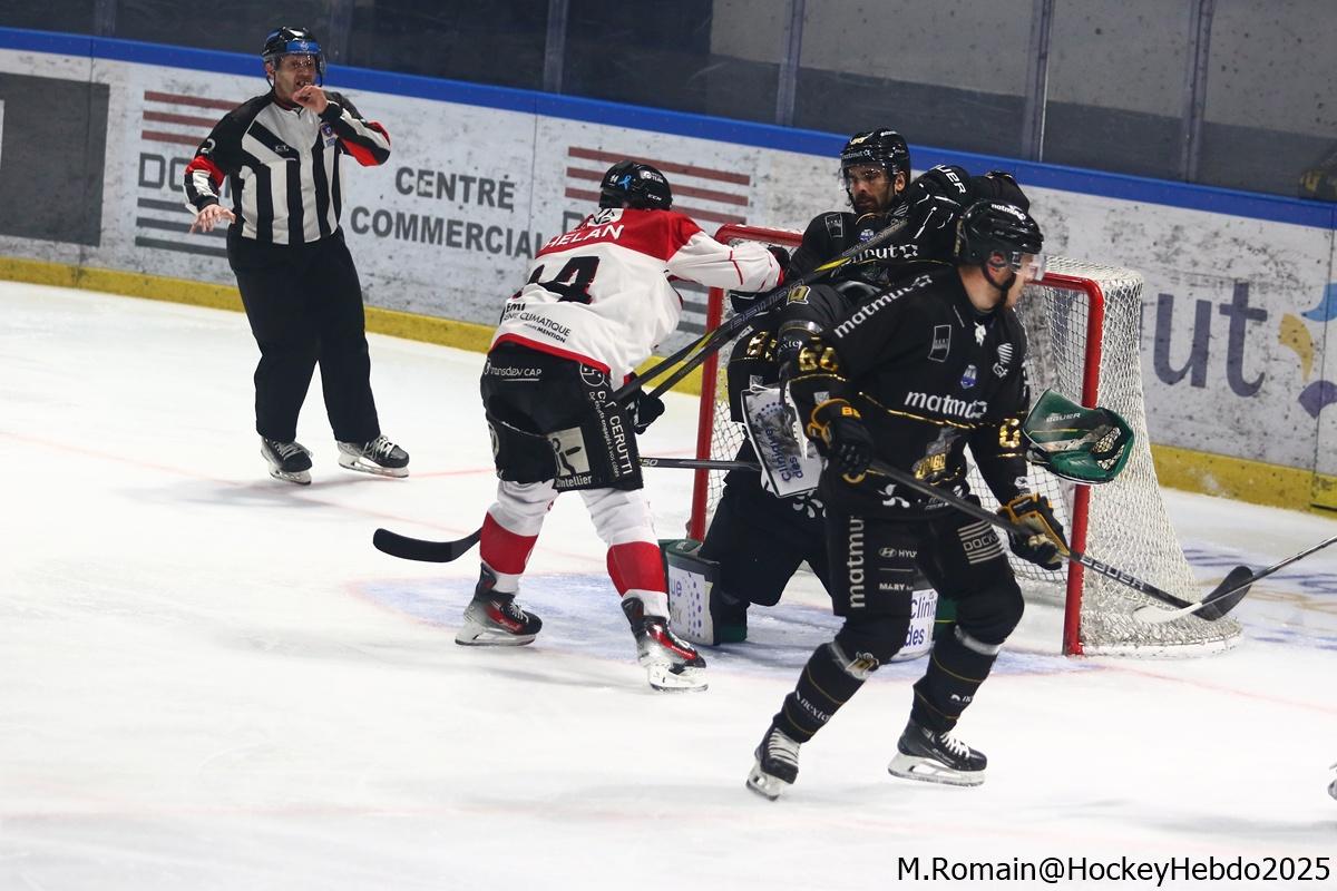 Rouen 3 - 4 Amiens 