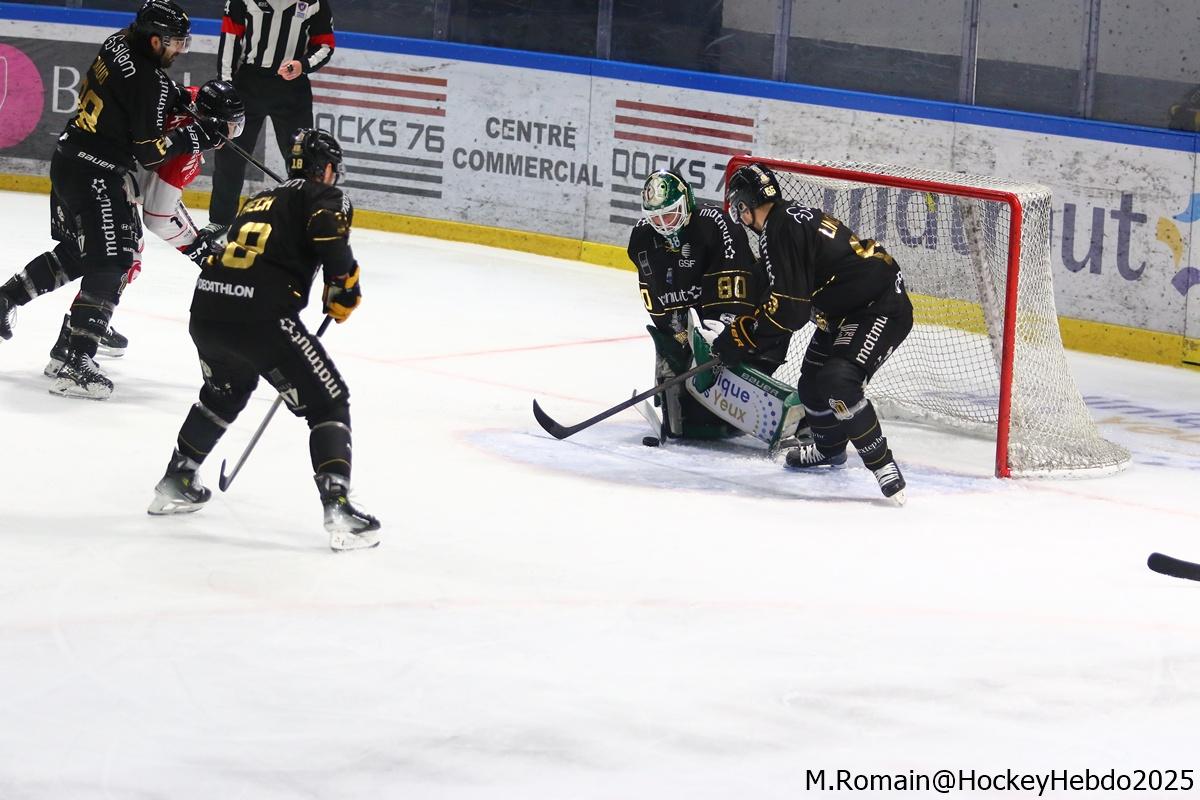 Rouen 3 - 4 Amiens 