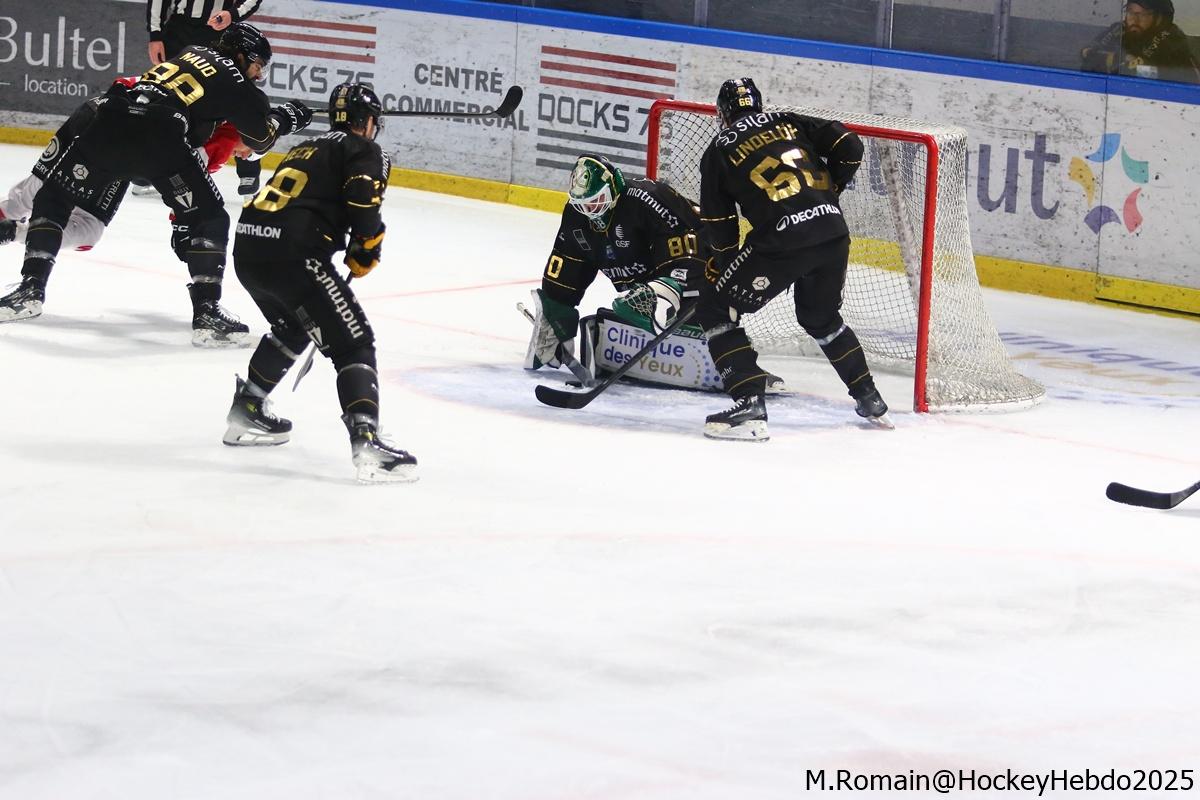 Rouen 3 - 4 Amiens 