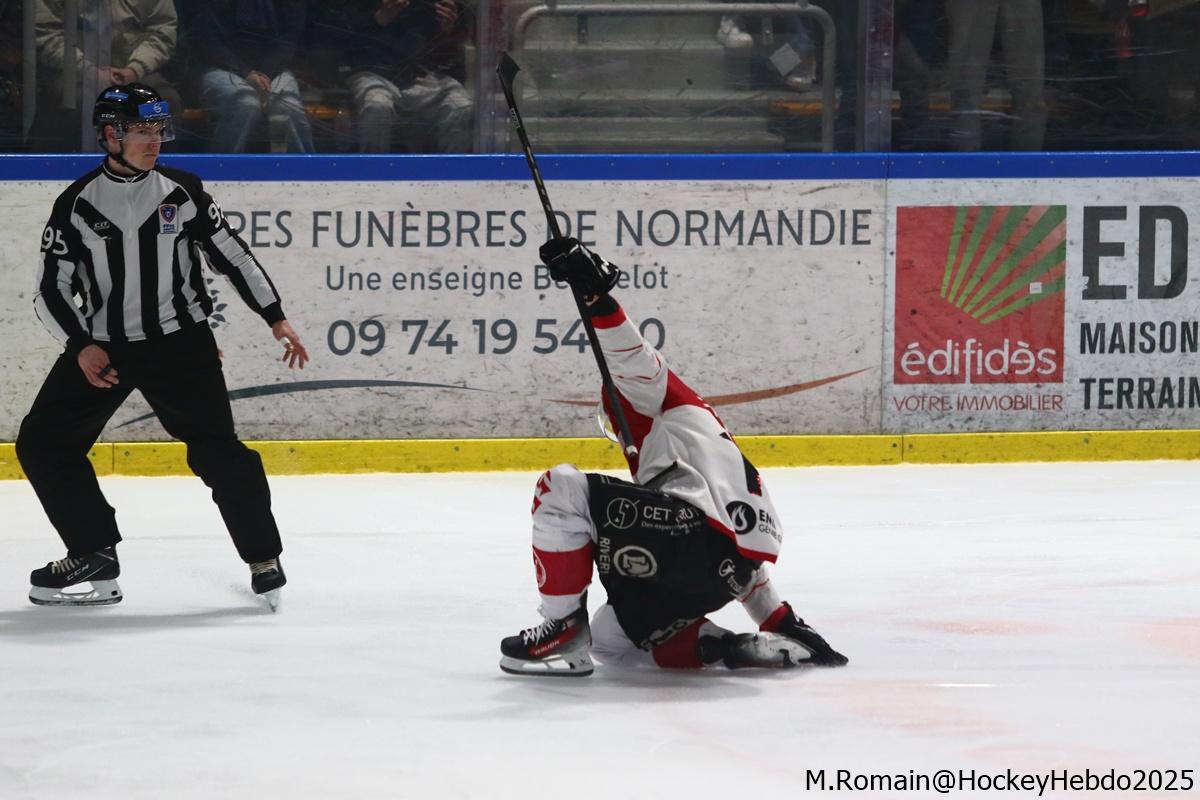 Rouen 3 - 4 Amiens 