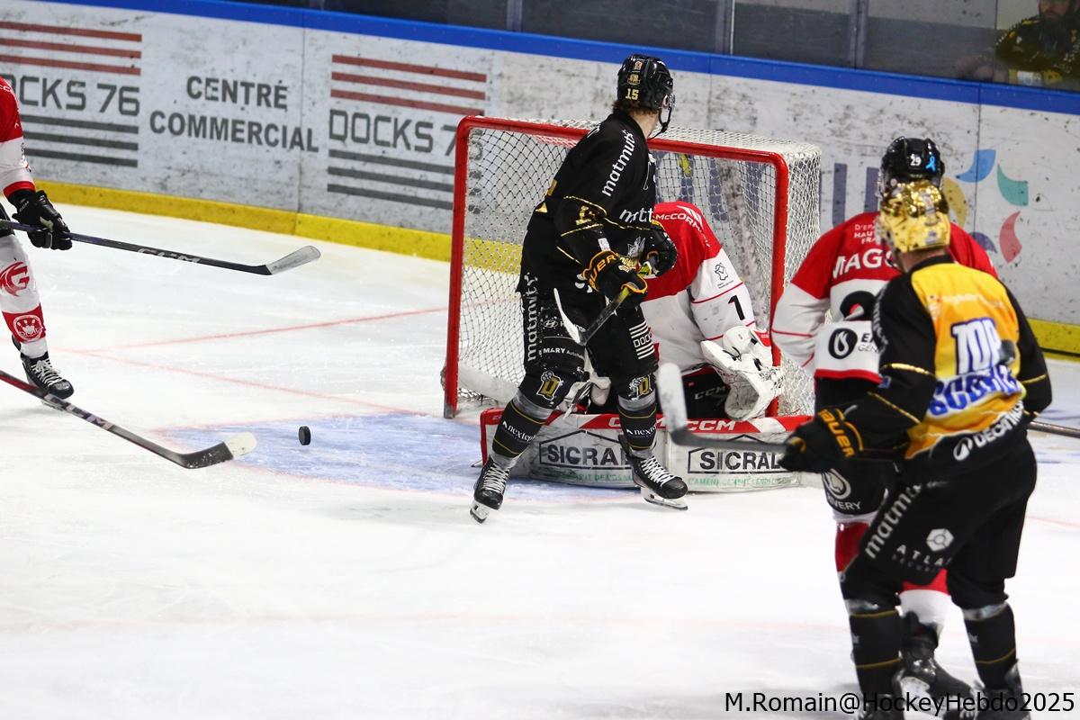 Rouen 3 - 4 Amiens 
