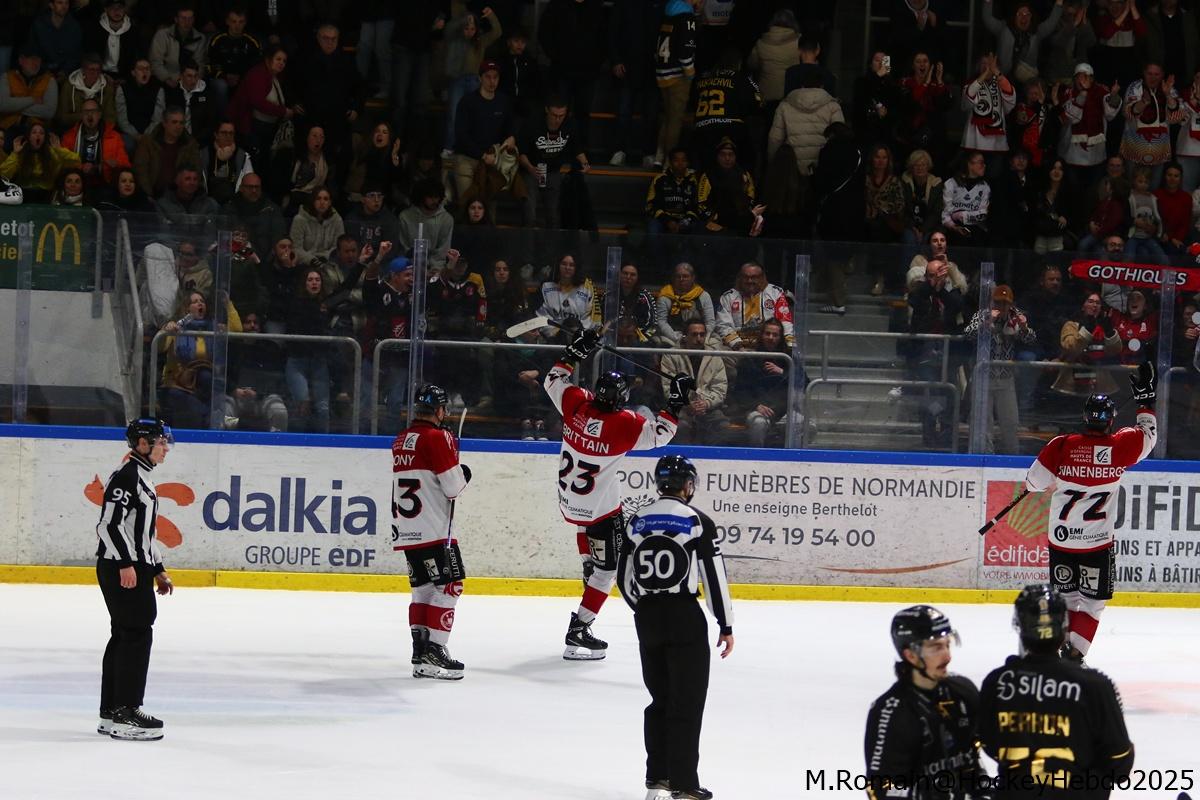 Rouen 3 - 4 Amiens 