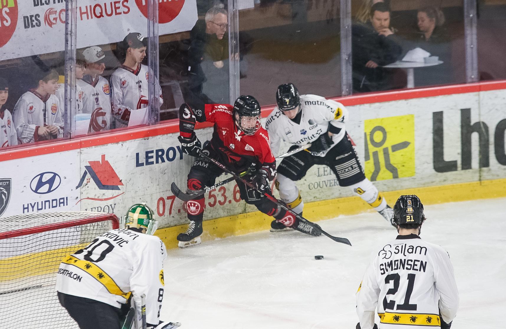 Amiens  3 - 4 Rouen