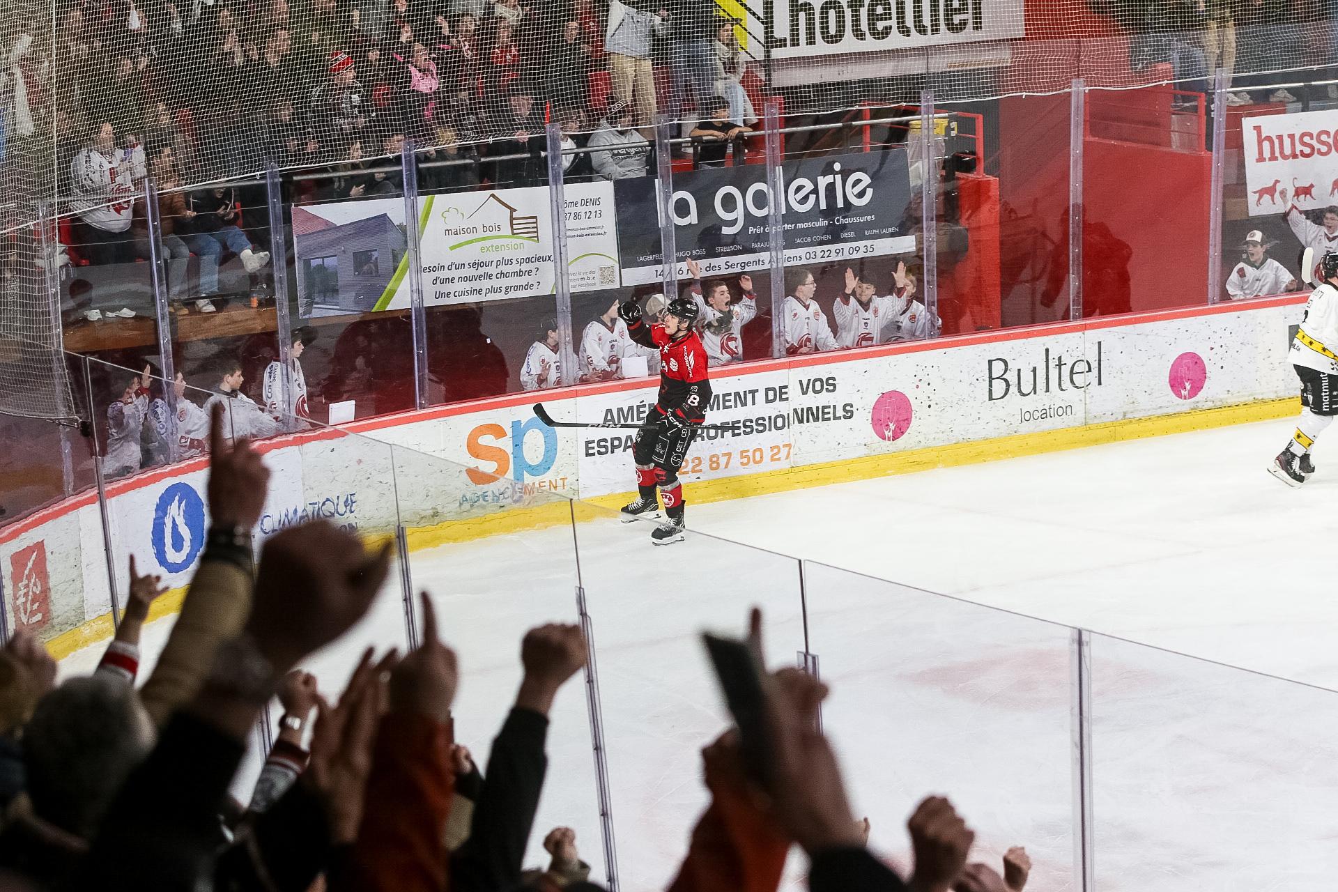 Amiens  3 - 4 Rouen