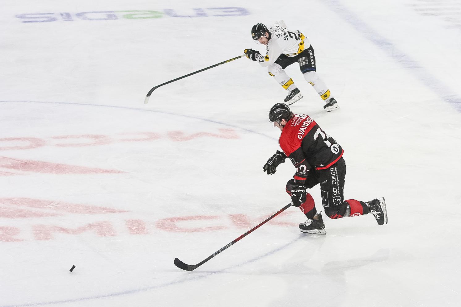Amiens  3 - 4 Rouen