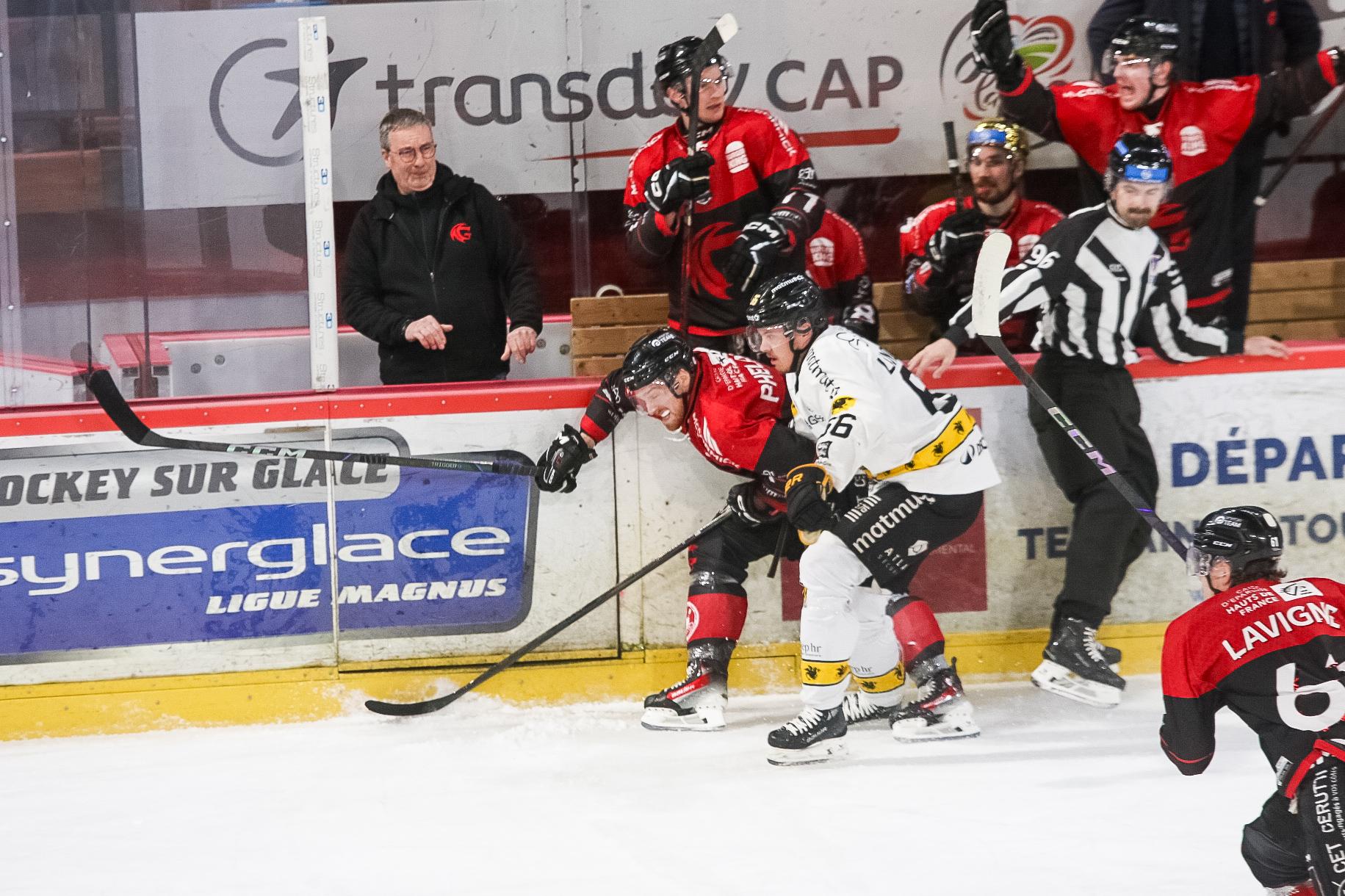 Amiens  3 - 4 Rouen