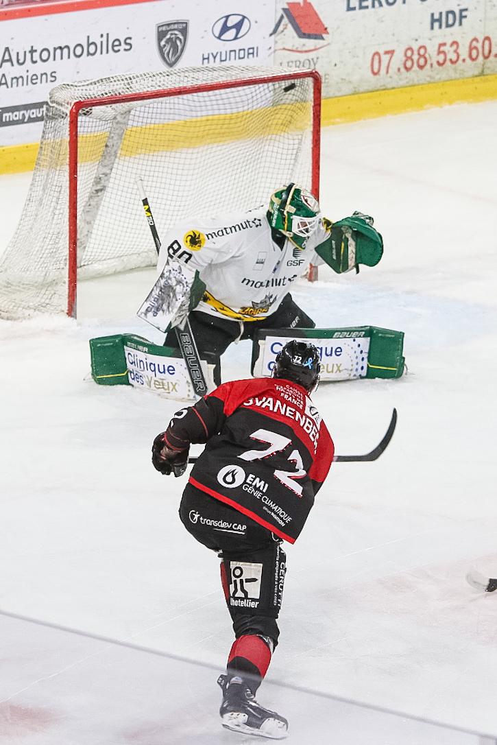 Amiens  3 - 4 Rouen