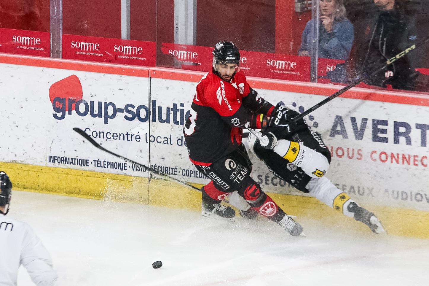Amiens  3 - 4 Rouen