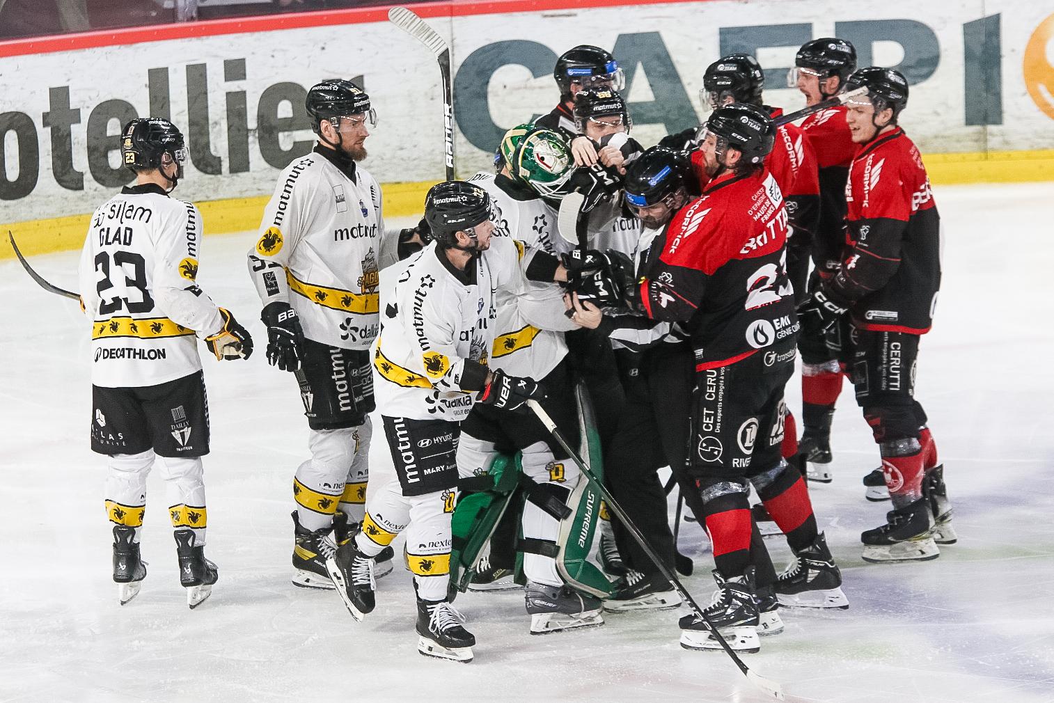 Amiens  3 - 4 Rouen