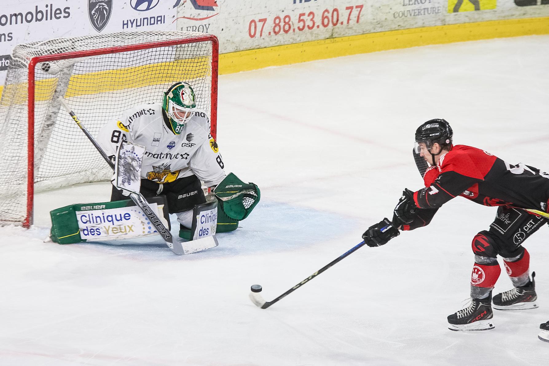 Amiens  3 - 4 Rouen
