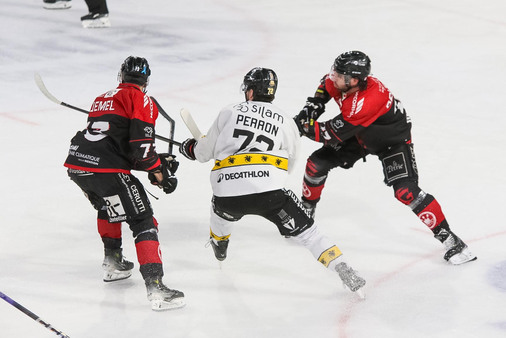 Amiens  3 - 4 Rouen